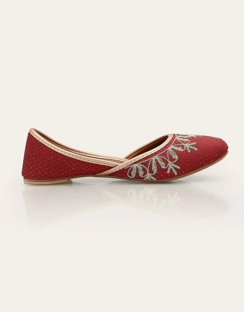 Red embroidered ladies khussa shoes soft handmade Pakistani khussa with traditional design for women
